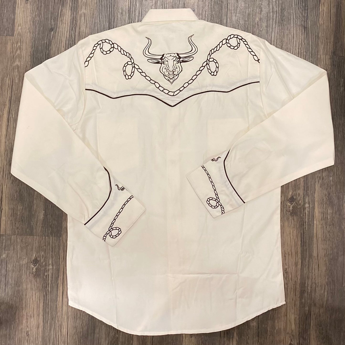 
                  
                    1016 - Beige - The American West Men's Embroidered LS Snap Shirt
                  
                