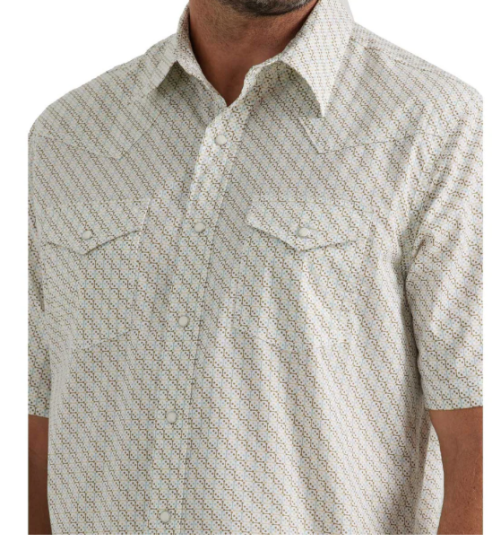 
                  
                    112346067- Wrangler Men's 20X Advanced Comfort Snap Short Sleeve Shirt
                  
                