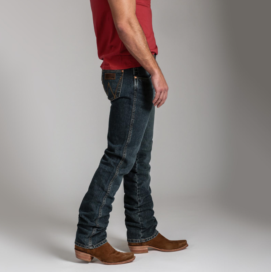 
                  
                    88MWRNA - Wrangler Men's Rooted North Carolina Jean
                  
                