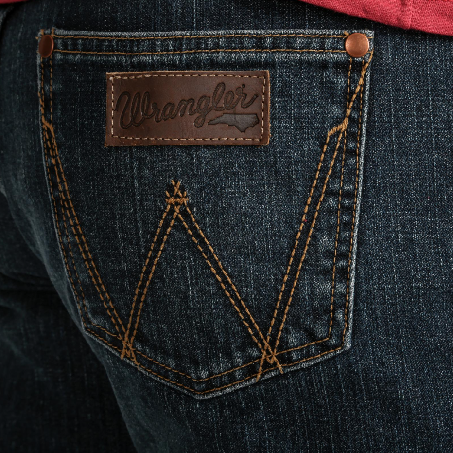 
                  
                    88MWRNA - Wrangler Men's Rooted North Carolina Jean
                  
                