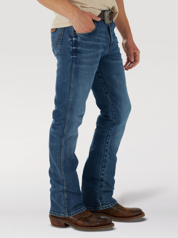 
                  
                    77MWZMP - Wrangler Retro Men's Slim Fit Bootcut Jean - Mile Post
                  
                