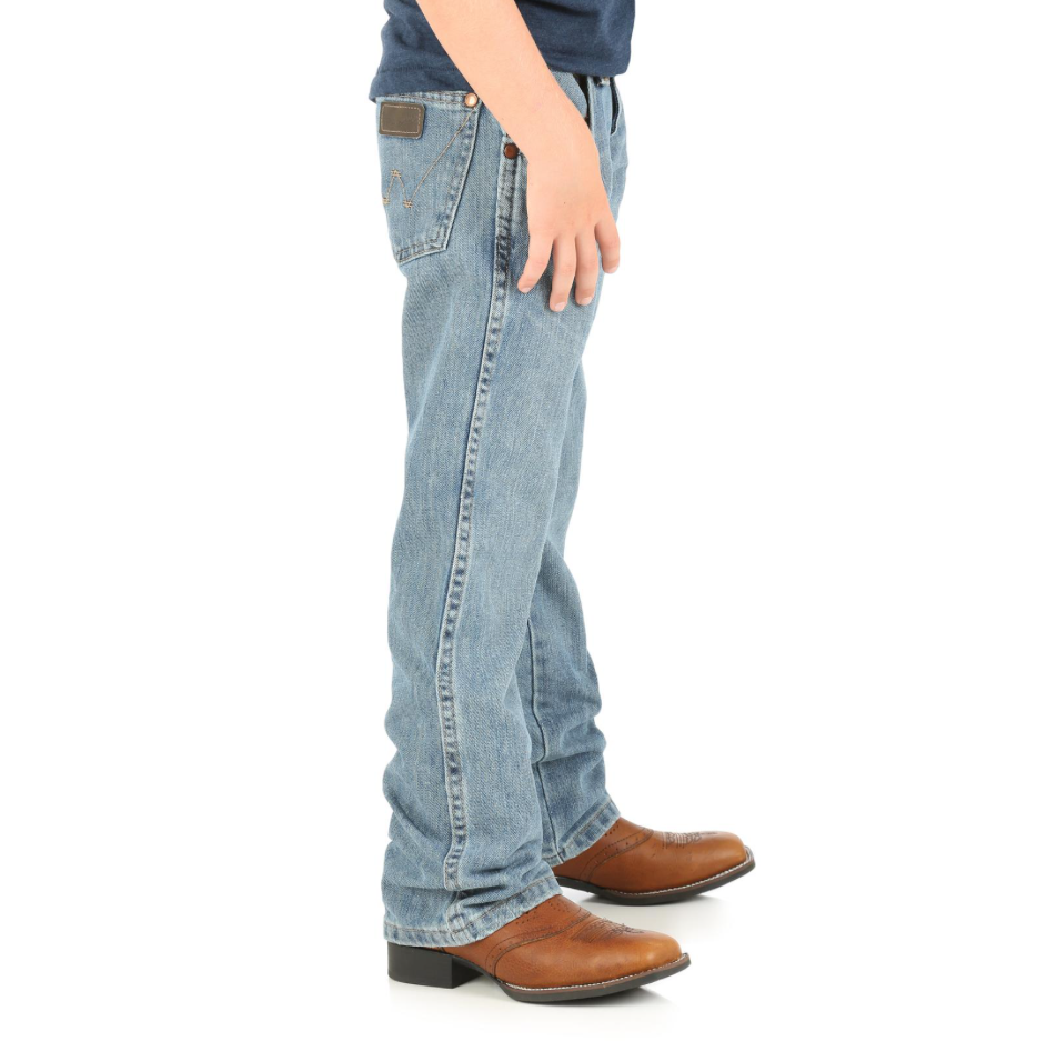 
                  
                    BRT20OW - Wrangler Boy's Retro® Boot Cut Jean - Slim
                  
                