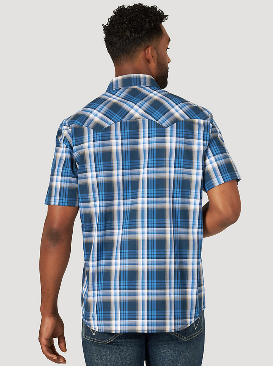 
                  
                    10MV4029B - Wrangler Men's Wrangler Retro® Pearl Snap Shirt
                  
                