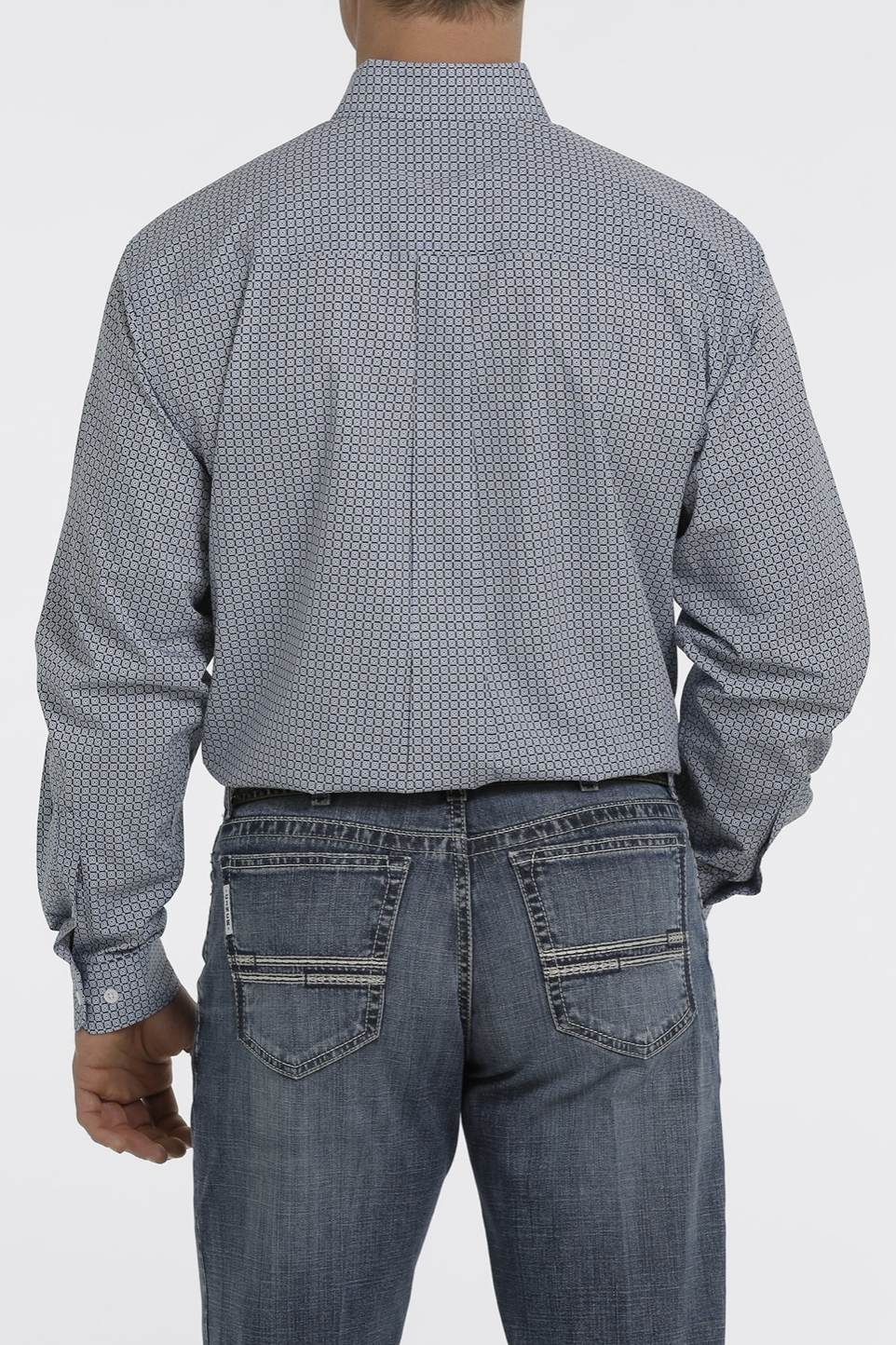 
                  
                    MTW1105331 - Cinch Men's Geometric Button-Up Shirt
                  
                