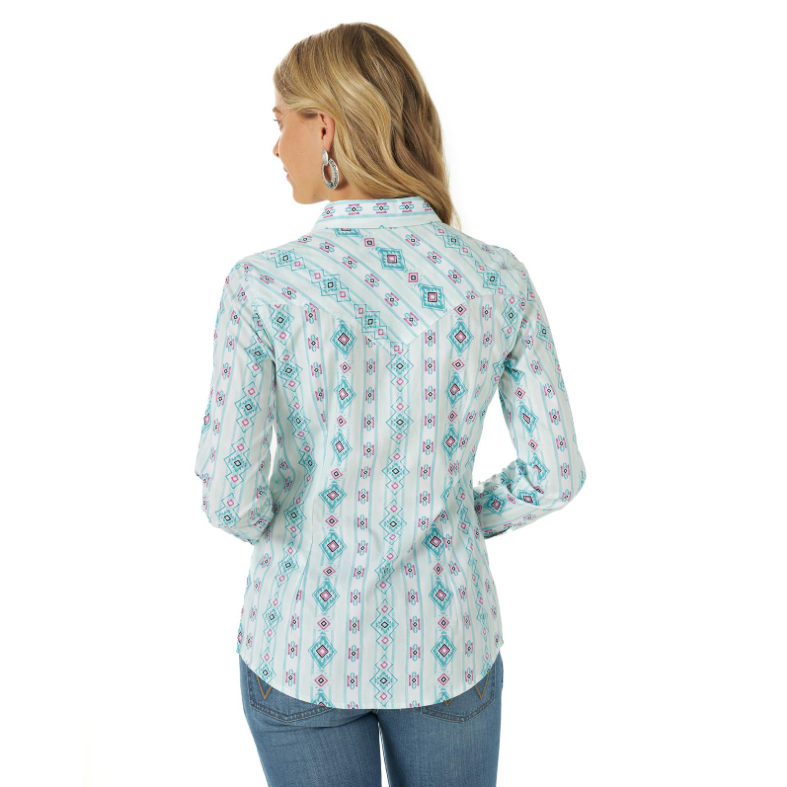 
                  
                    112315062 - Wrangler Retro® Women's LS Print Snap Shirt
                  
                