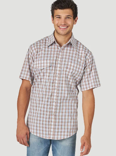 112314903- Wrangler Men's  Long Sleeve Button-Up Shirt