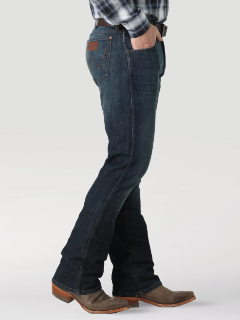 
                  
                    112323402 - Wrangler® Retro® Slim Bootcut Jean - Timbre
                  
                