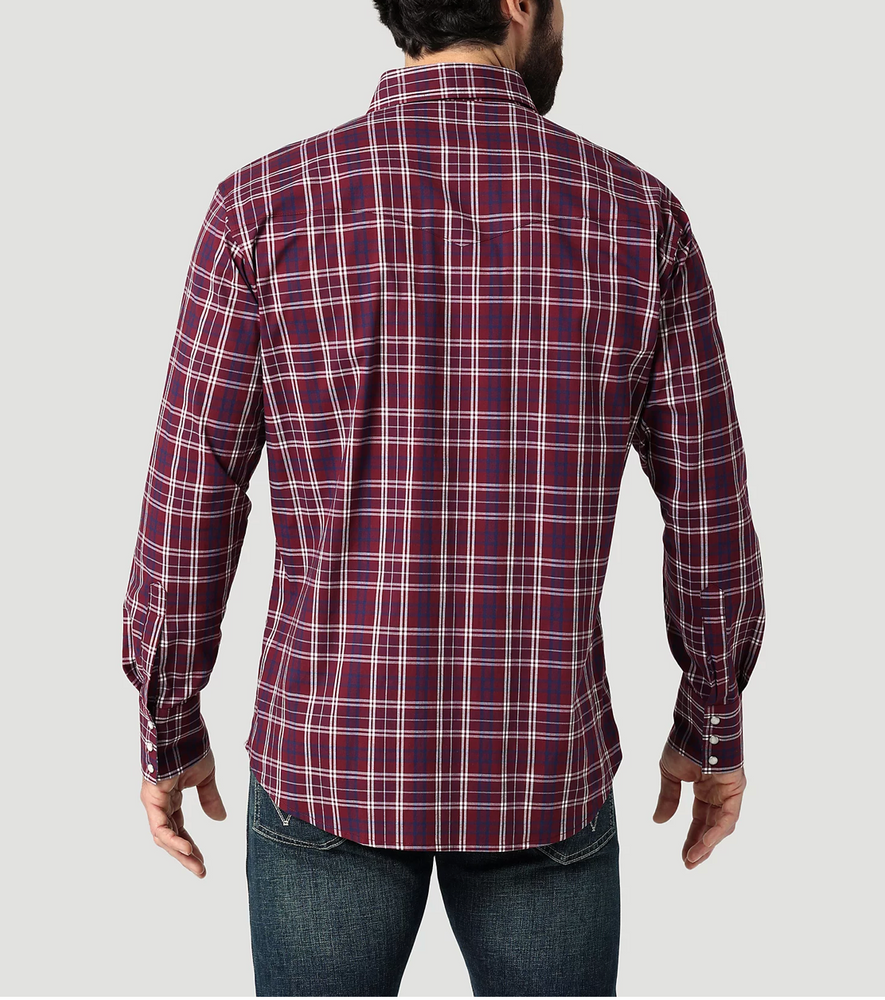 
                  
                    112318652 - Wrangler® Wrinkle Resist LS Shirt- Relaxed Fit- Syrah
                  
                