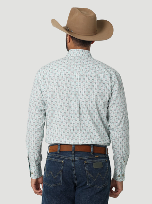 
                  
                    112318982 - Wrangler® Men’s George Strait LS Button Up - Evermint
                  
                