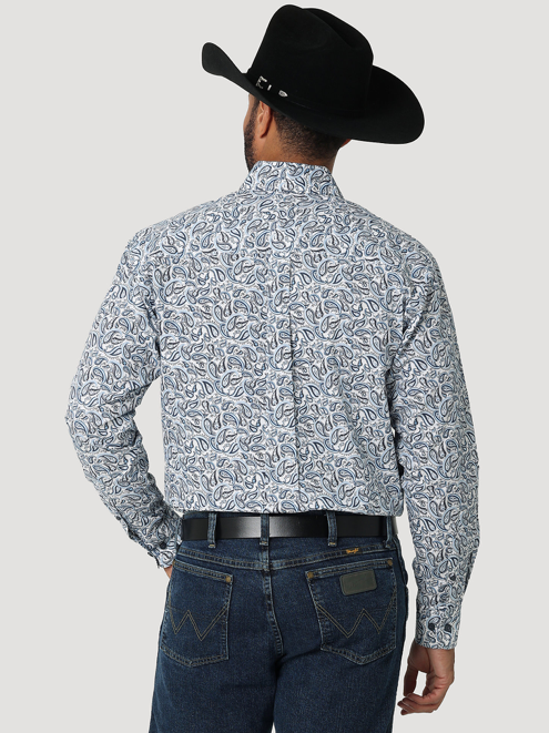 
                  
                    112318985 - Wrangler® Men’s George Strait LS Button Up - Iced Paisley
                  
                