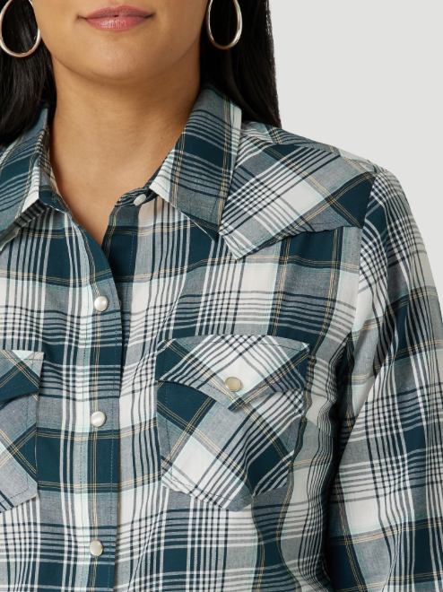 
                  
                    112327184 - Wrangler Women’s Essential LS Plaid Poplin Western Snap Shirt - Dark  Teal
                  
                