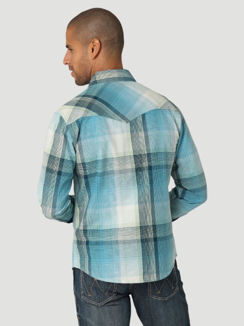 
                  
                    112324851 - Wrangler Men’s Retro Premium LS Western Snap Plaid Shirt - Blue Light
                  
                