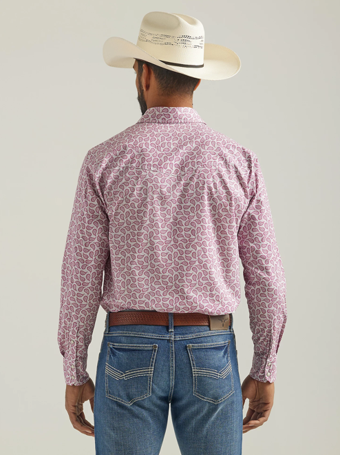 
                  
                    112324838 - Wrangler Men’s 20X Competition Advanced LS Western Snap Shirt - Pink Paisley
                  
                