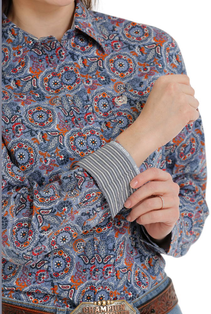 
                  
                    MSW9164195 - Cinch Women's Button-Up Shirt- LTB
                  
                